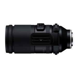 Tamron 150 500mm F 5 6.7 Di III VC VXD MILC Ultrateleobiettivo zoom Nero